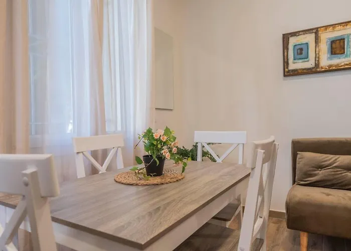 A 10 Min Da Sant'orsola - Interno 4 Con Design E Comfort