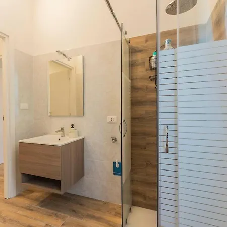 A 10 Min Da Sant'orsola - Interno 4 Con Design E Comfort * בולוניה