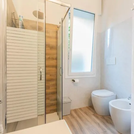 A 10 Min Da Sant'orsola - Interno 4 Con Design E Comfort דירה *