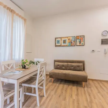 דירה A 10 Min Da Sant'orsola - Interno 4 Con Design E Comfort בולוניה